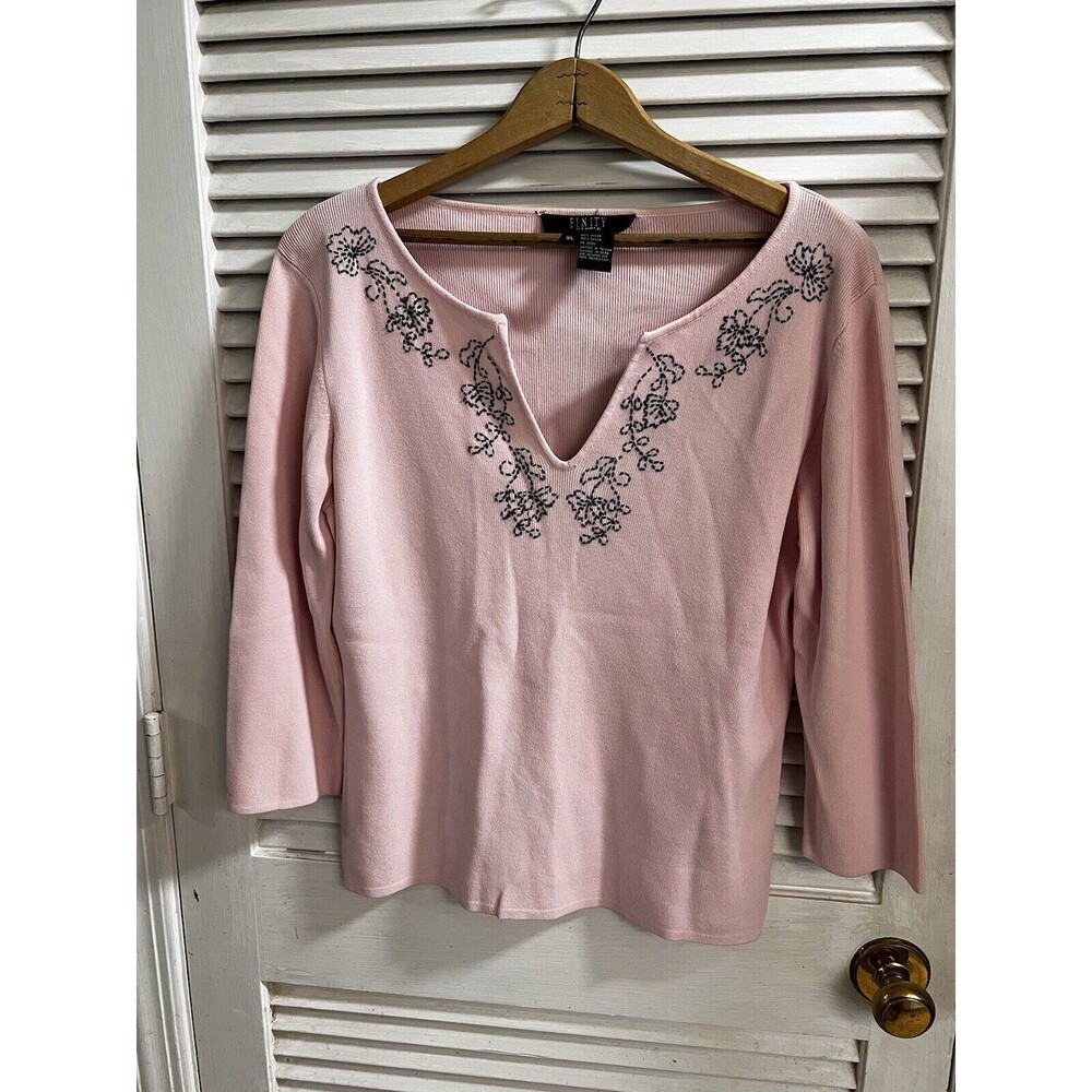 Finity Studio Pink 3/4 Sleeve Sweater With Black Embroidery At Neckline